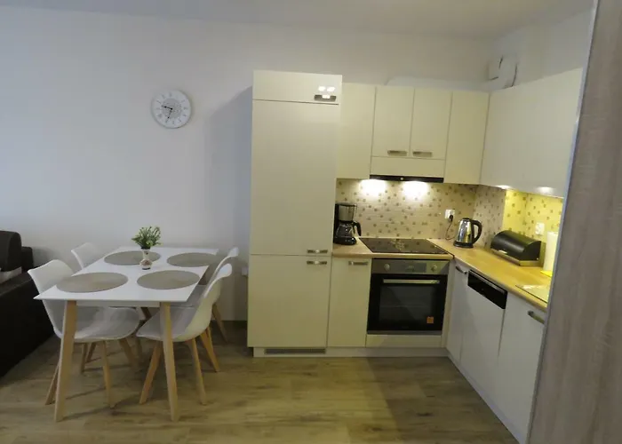 Blizej Morza U Jacka Z Garazem